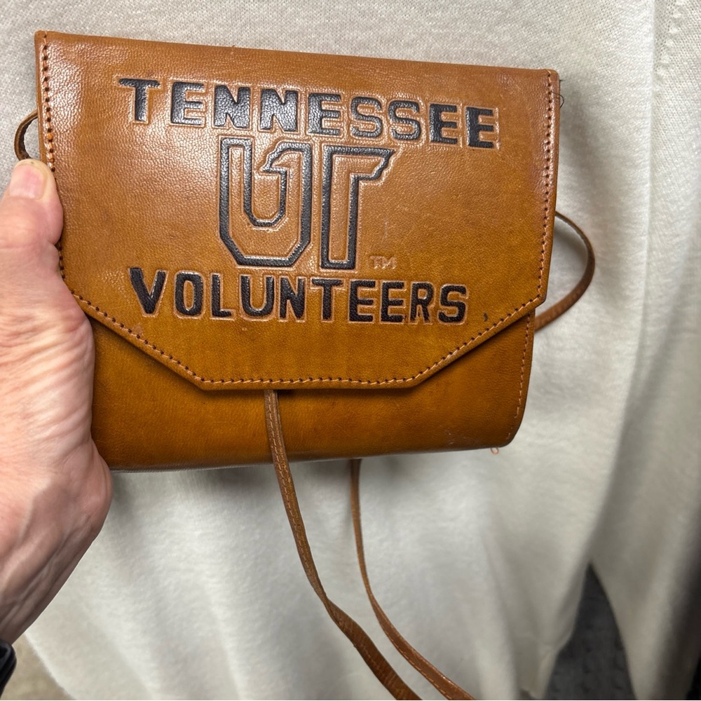 Tennessee Volunteers Tan Crossbody Bag